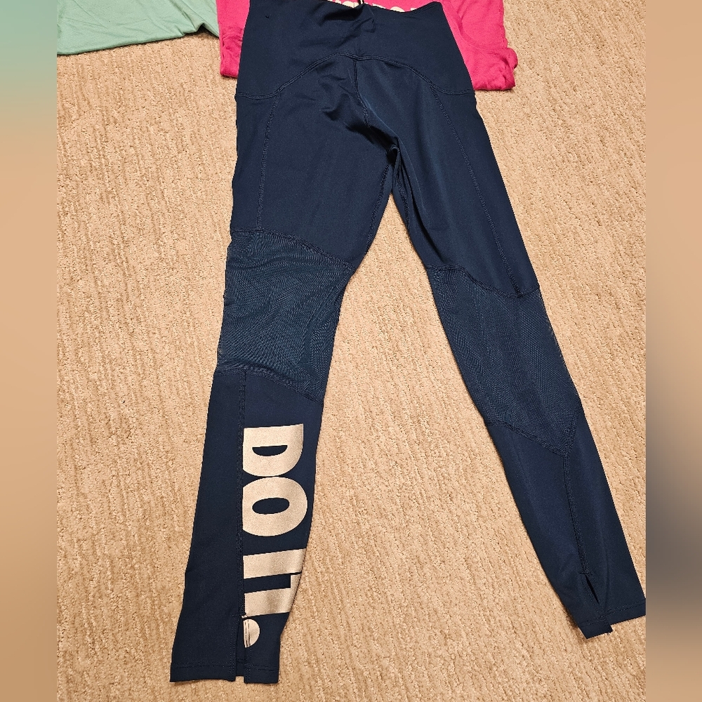 Nike Run Bundle - Picture 3 of 5